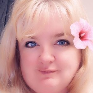 Meet your Posher, Christy